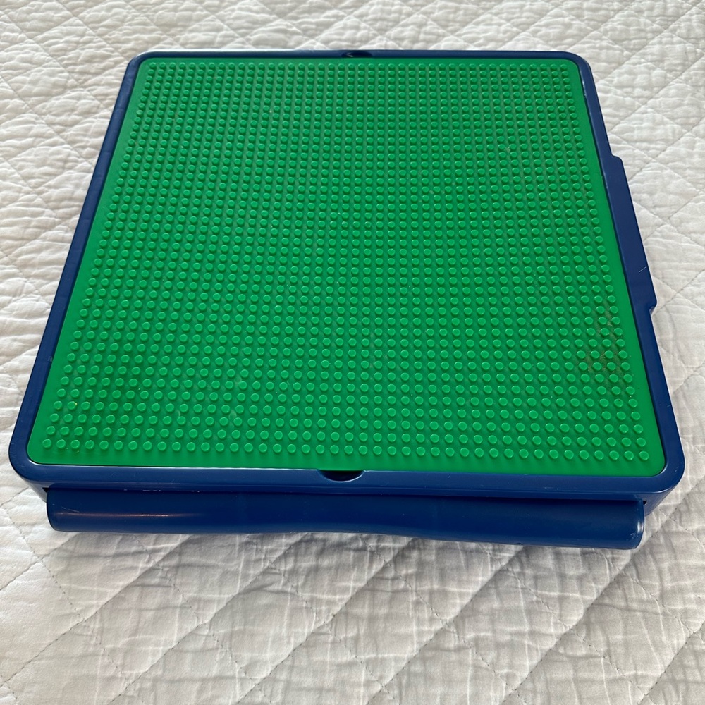 Lego baseplate / carry case / storage